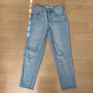 Brandy Melville Mom Jeans Distressed Light Wash